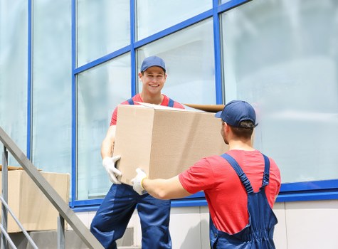 Storage unit options for long-term use in Kingstonuponthames